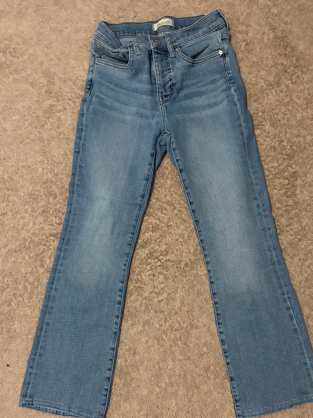Madewell Mid-Rise Kick Out Jeans EUC!
